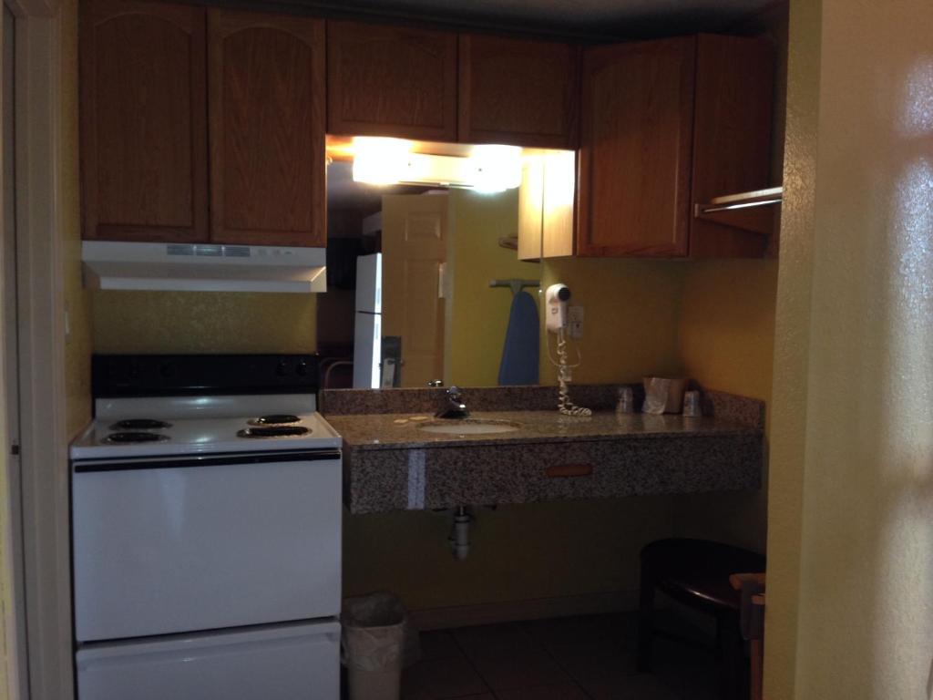 Americas Best Value Inn North Port Εξωτερικό φωτογραφία