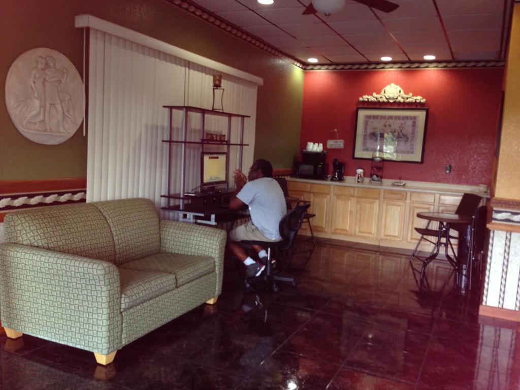 Americas Best Value Inn North Port Εξωτερικό φωτογραφία