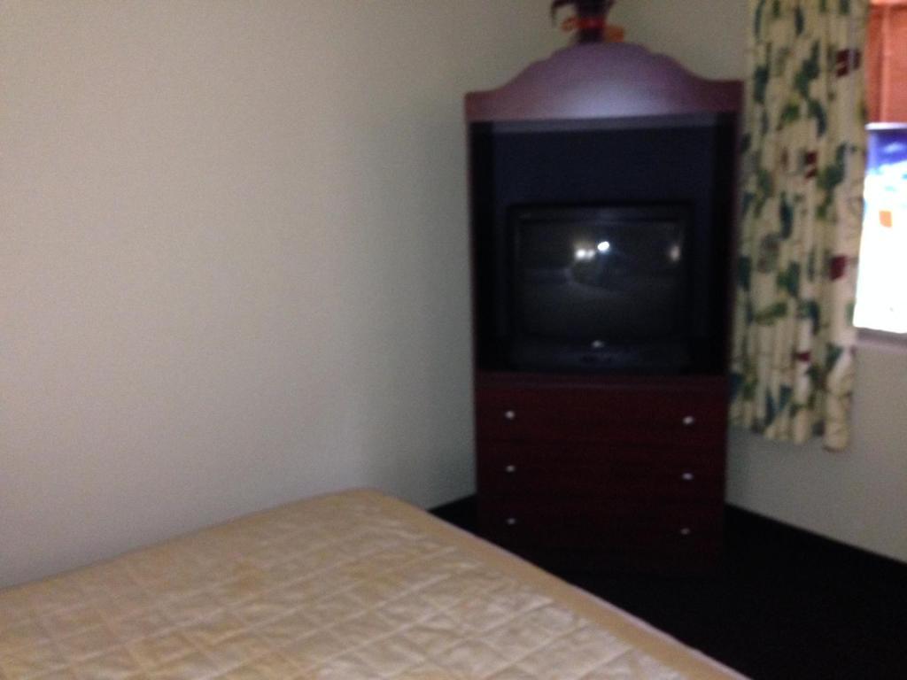 Americas Best Value Inn North Port Δωμάτιο φωτογραφία