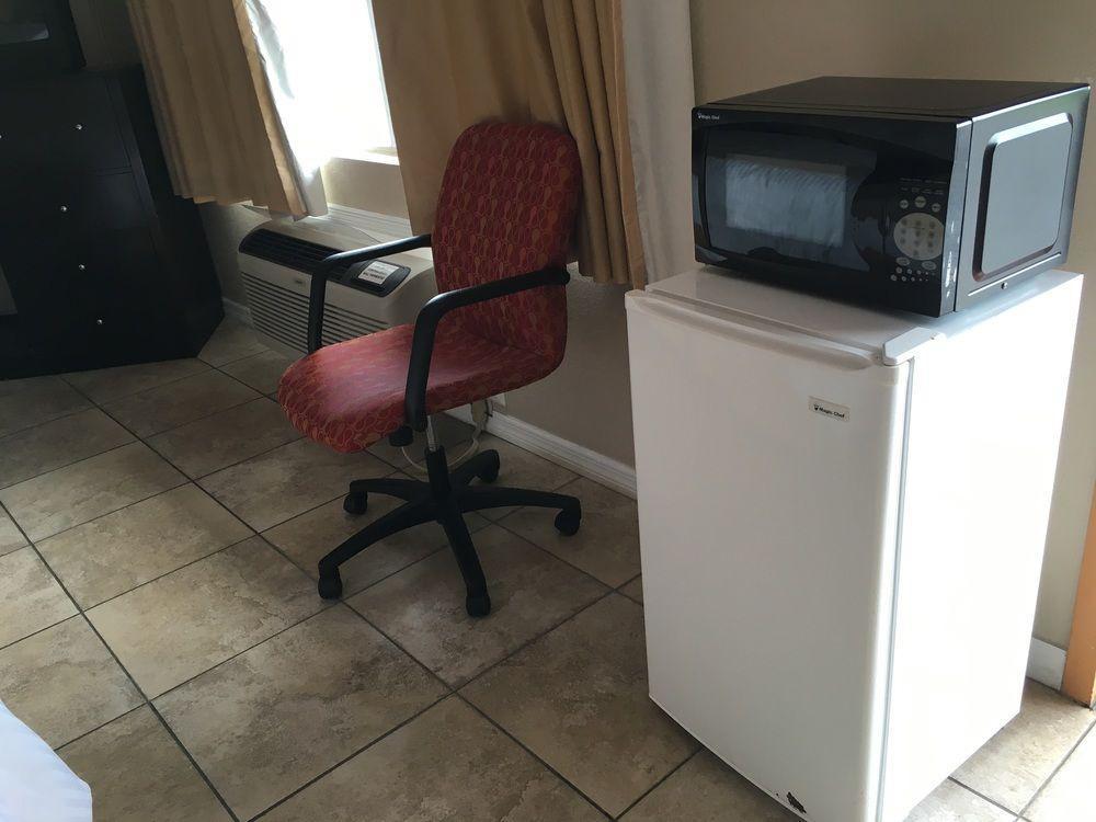 Americas Best Value Inn North Port Εξωτερικό φωτογραφία