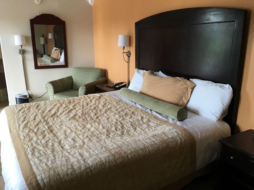 Americas Best Value Inn North Port Εξωτερικό φωτογραφία